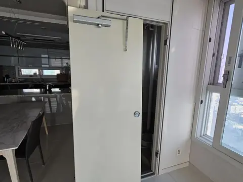 철문레일 교체 현장 사진 3