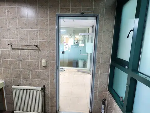 철문바퀴 교체 현장 사진 6